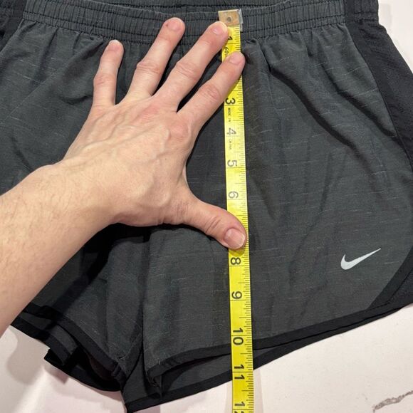 Nike Dri Fit | Girls Youth Running Shorts Lined Black Drawstring Track size L - Picture 13 of 13